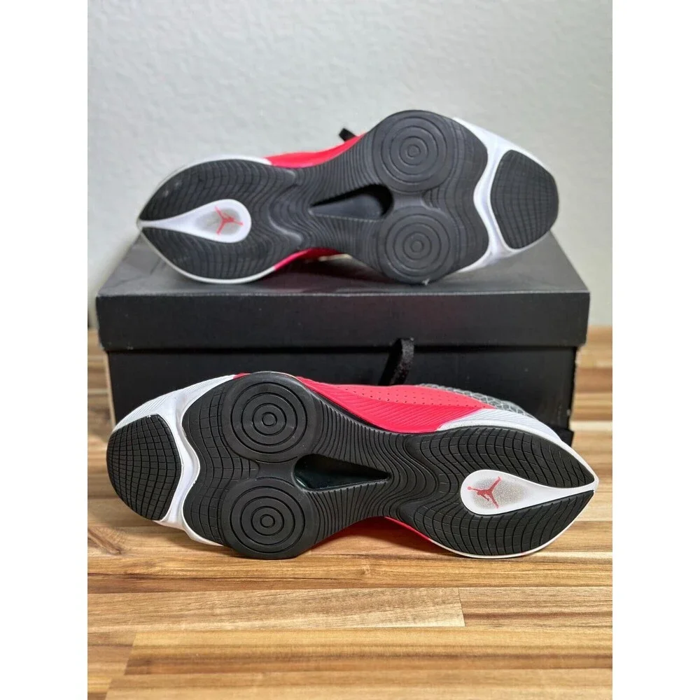 Size 11 - Nike Air Jordan Air Zoom Renegade Flash Crimson - CJ5383-002